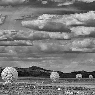 Deep Focus, Very Large Array, Socorro, New Mexico | Black & White Fine Art Photography Print for Sale | Chronoscope Pictures